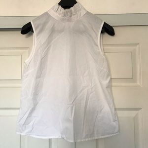 Frame ruffled sleeveless top Large